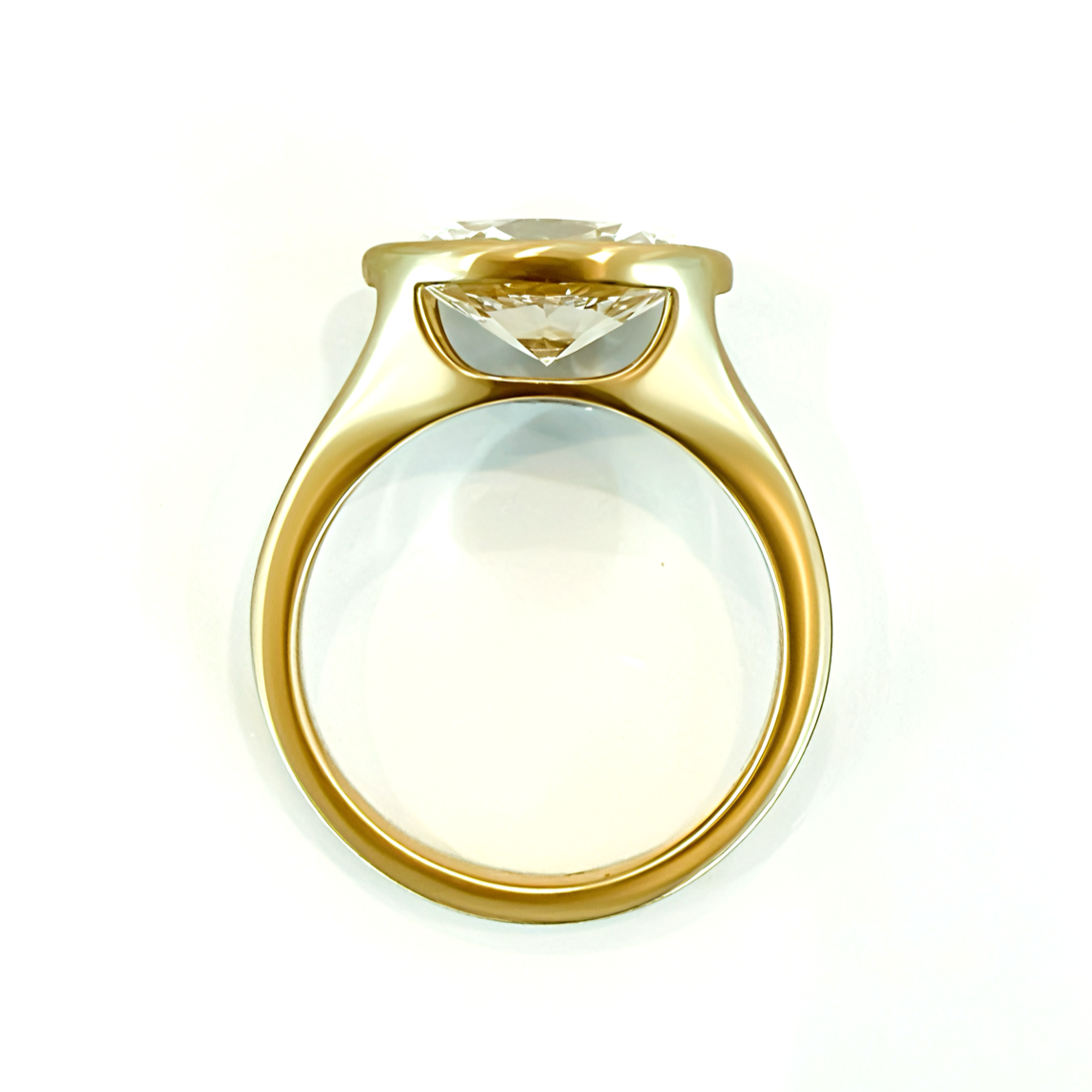 The Bi-coastal Oval in Yellow Gold Satin Finish