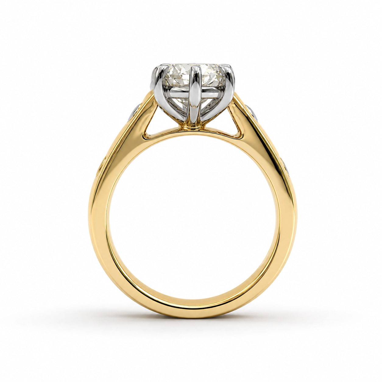Two-tone Chunky Pear Solitaire