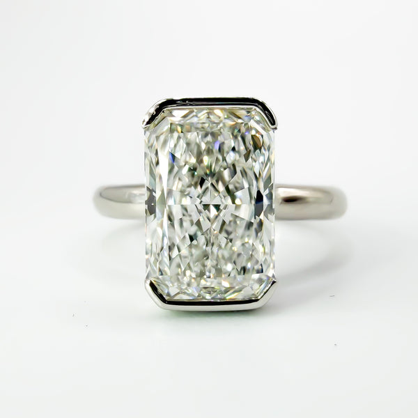 Radiant Half Bezel Solitaire in Platinum