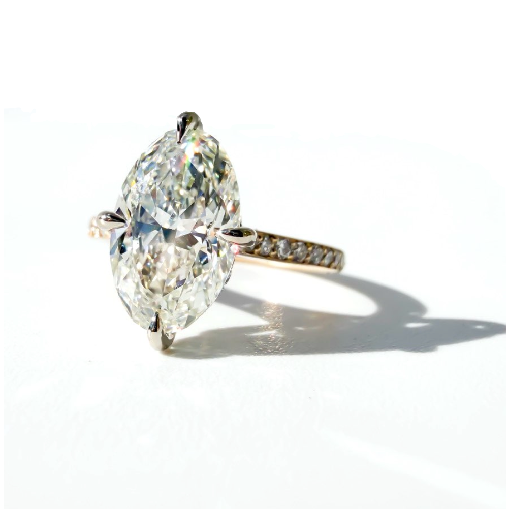 The Lodestone Crushed Ice Moval in Two Tone 14K Gold