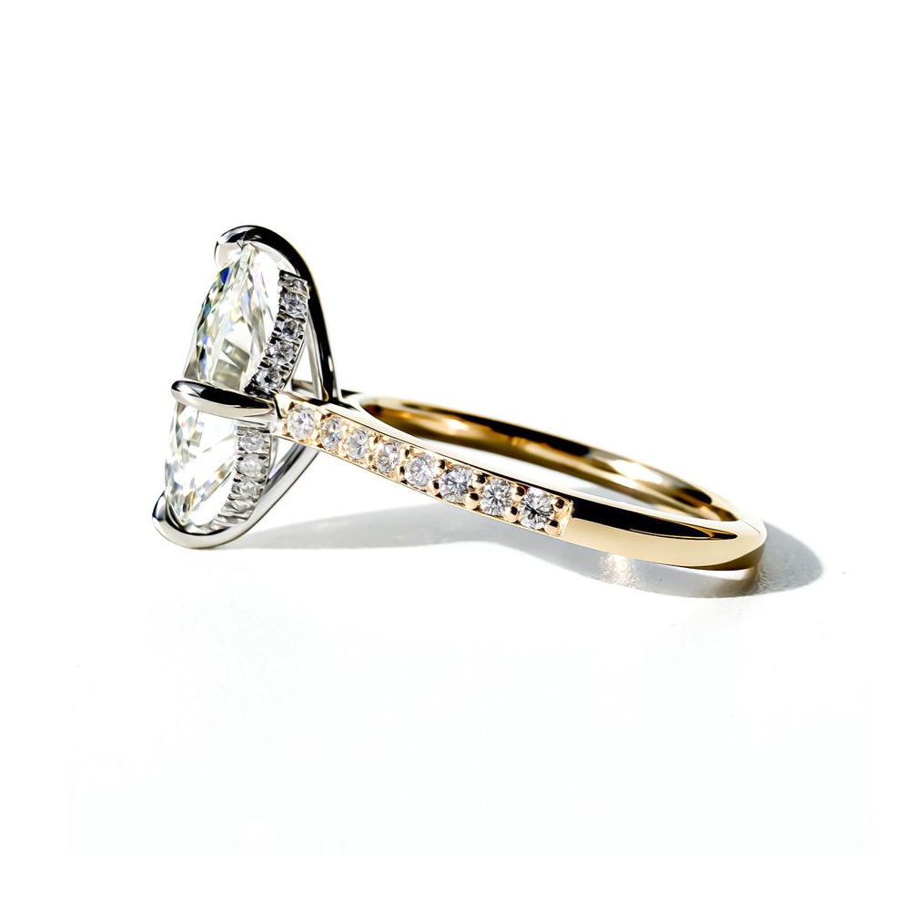 The Lodestone Crushed Ice Moval in Two Tone 14K Gold