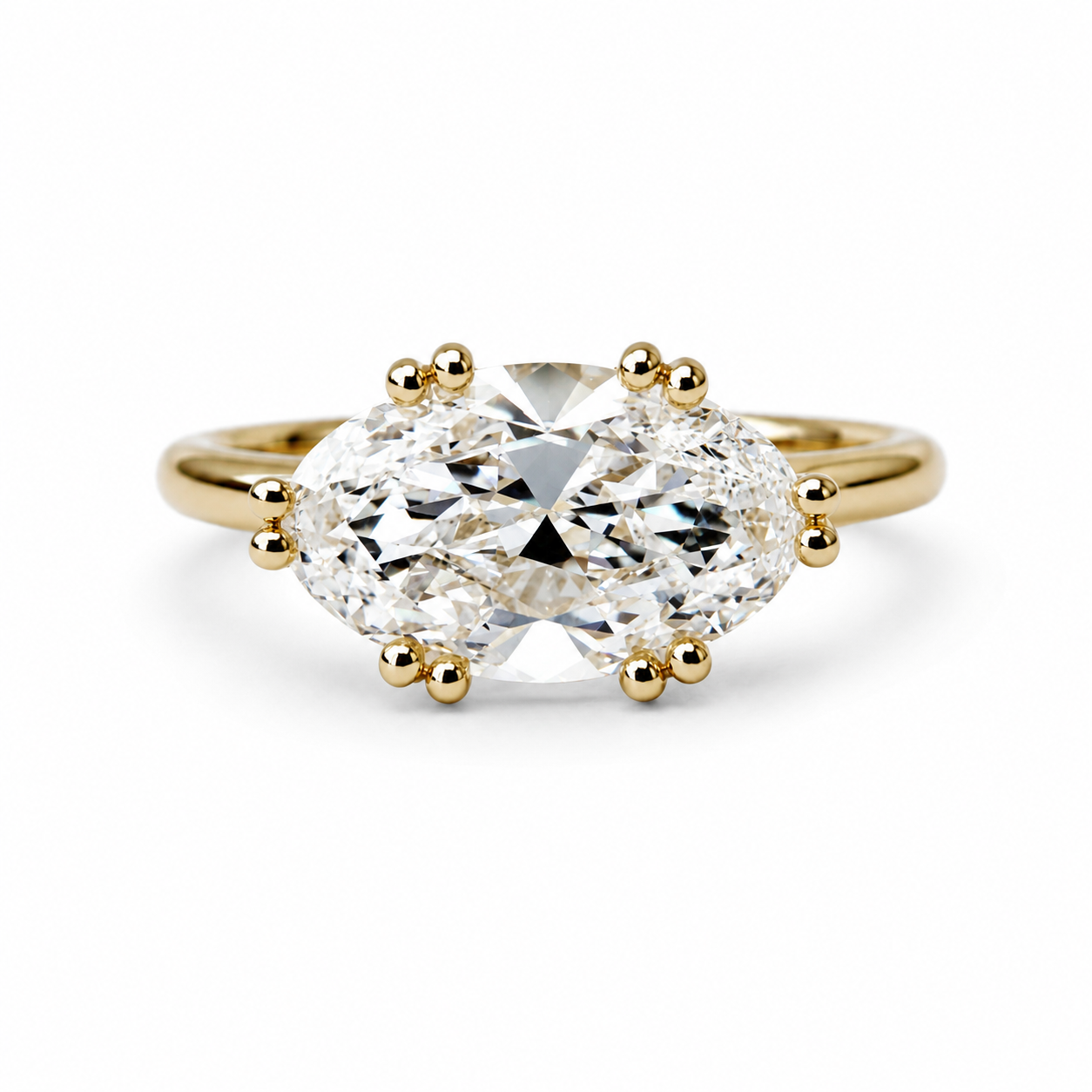 The Bicoastal Moval, Vintage Style, in 14K Yellow Gold