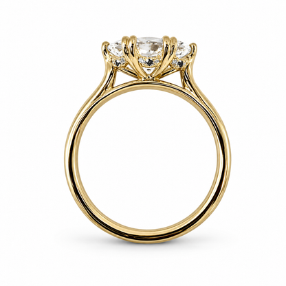 The Bicoastal Moval, Vintage Style, in 14K Yellow Gold