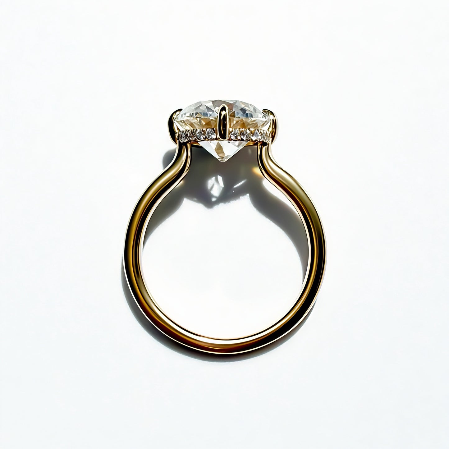 The Lodestone OEC, 4ct F VS1 in 14K Yellow Gold