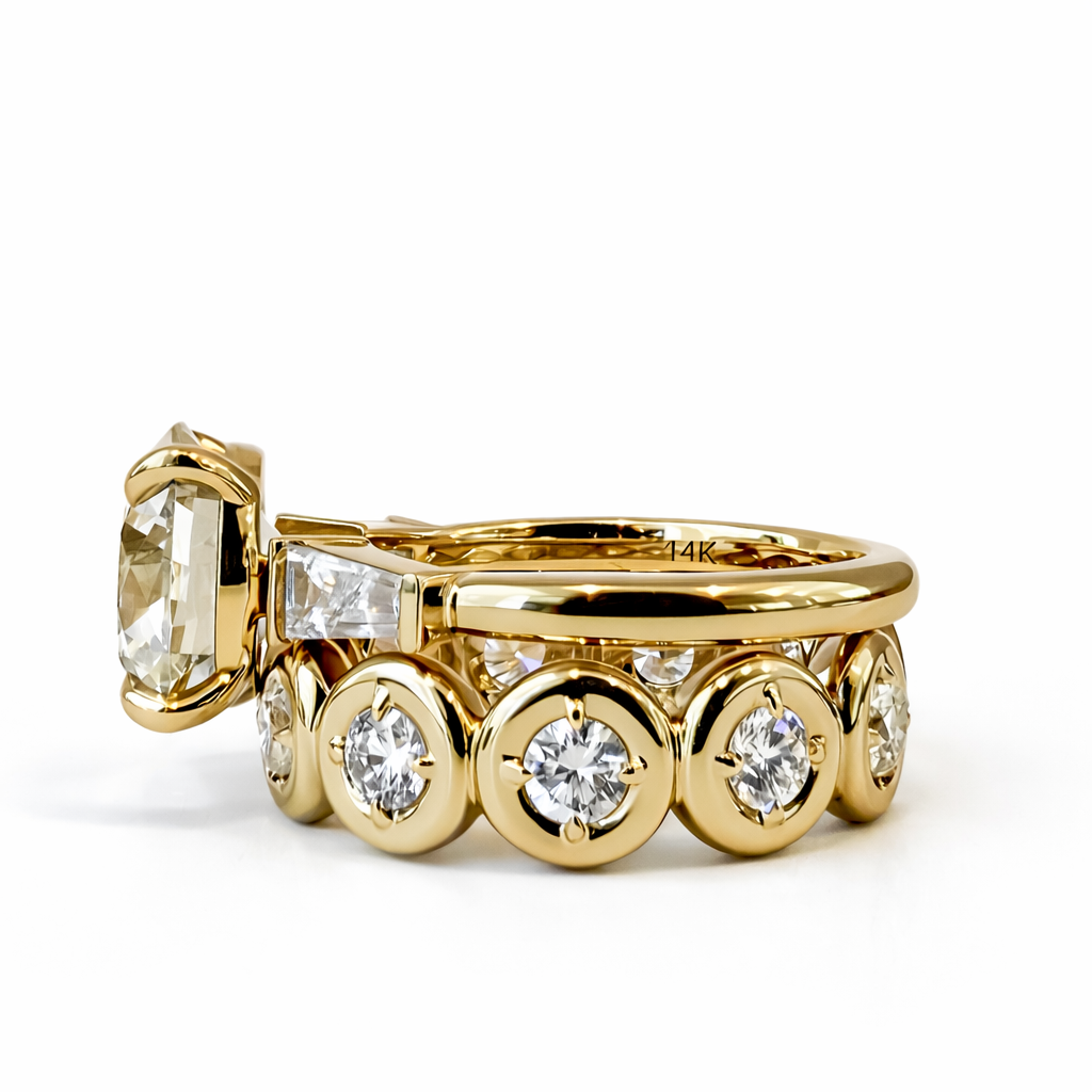 4ct Round Brilliant Diamond Ring with Tapered Baguettes