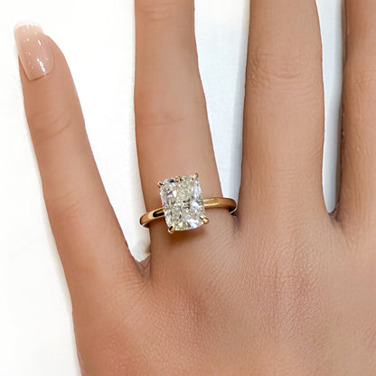 The Understory 3.5ct E VVS2 Cushion Solitaire in 14K Yellow Gold