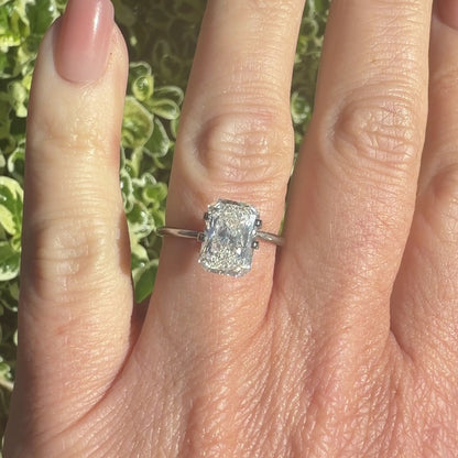3ct E VVS2 IGI Certified Radiant Cut Lab Diamond