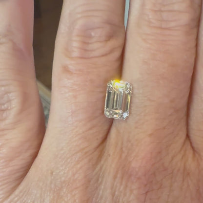 2.59ct E VVS2 IGI Certified Emerald Cut Lab Diamond