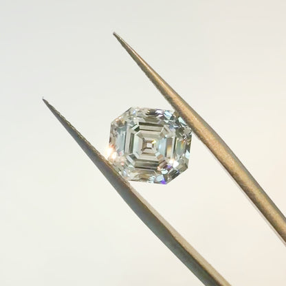 3.56ct E VS1 IGI Certified Antique Cut Asscher Lab Diamond