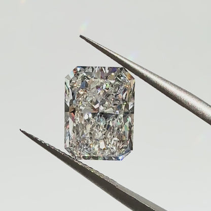 4.74ct E VVS2 IGI Certified Radiant Lab Diamond