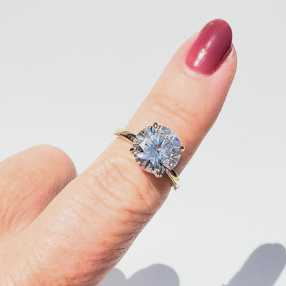 3.87ct E VVS2 Round Brilliant Solitaire
