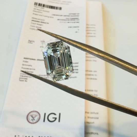 4.08ct E VS1 IGI Certified Antique Cut Emerald Lab Grown Diamond