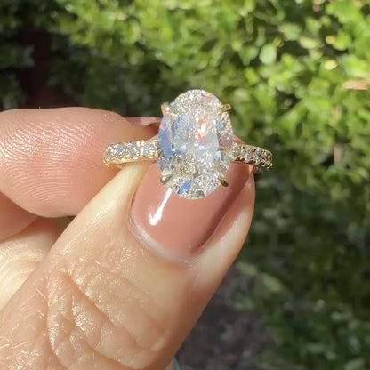 The 2.53ct Pave Classic Oval in 14K Yellow Gold