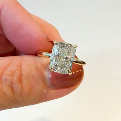 The Understory 3.5ct E VVS2 Cushion Solitaire in 14K Yellow Gold