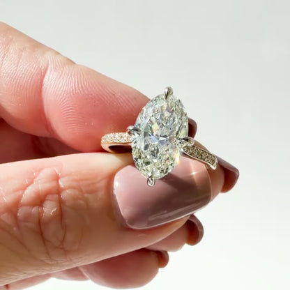 The Lodestone Crushed Ice Moval in Two Tone 14K Gold