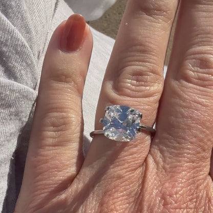 5.06ct E VVS2 IGI Certified Old Mine Cut Cushion Lab Diamond
