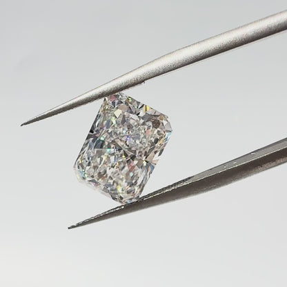 4.10ct E VVS2 Radiant Cut IGI Certified Lab Diamond